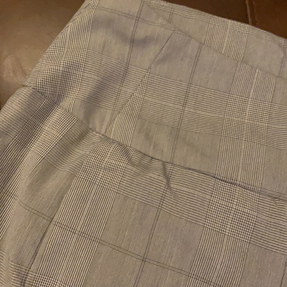 Gray express skirt - Picture 2 of 4